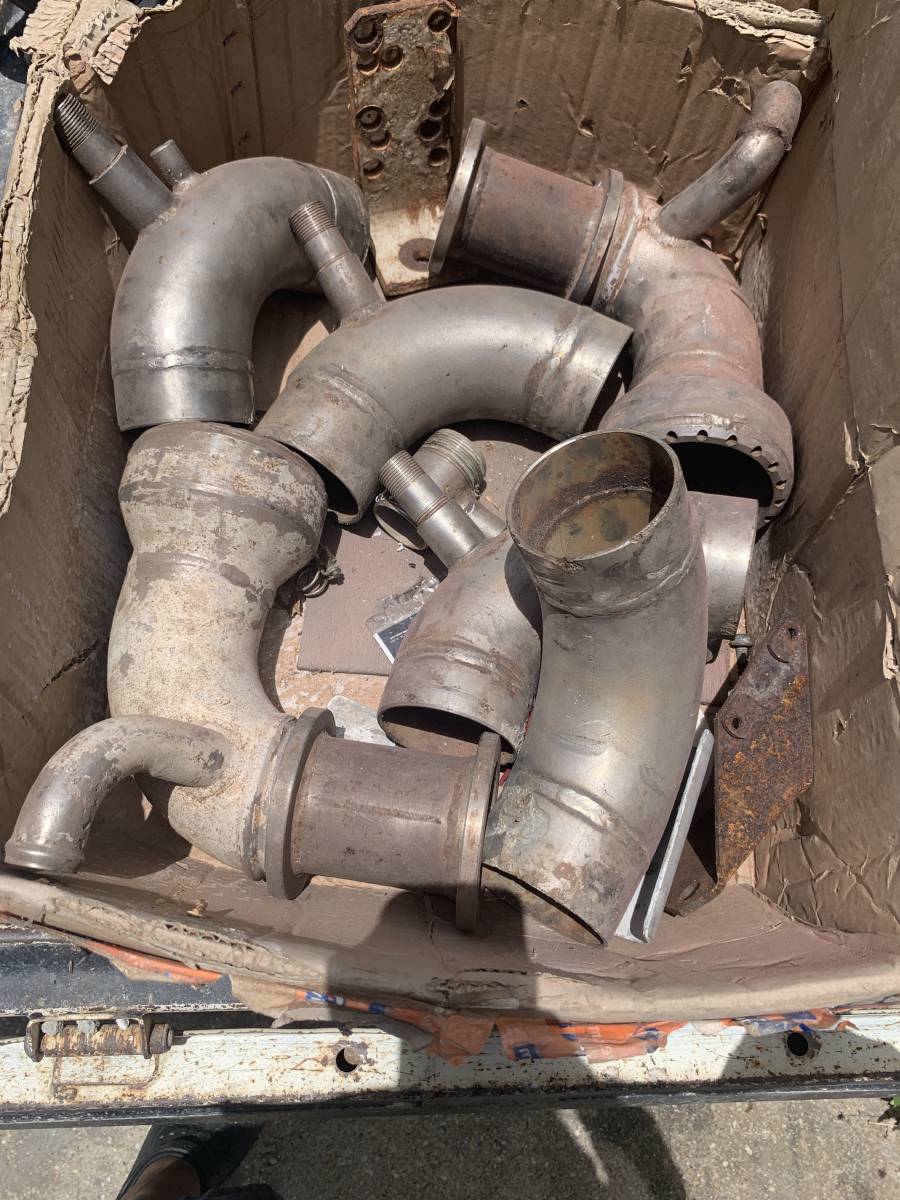 Lot of Metal Exhaust Fittings & Elbows (Various Sizes)